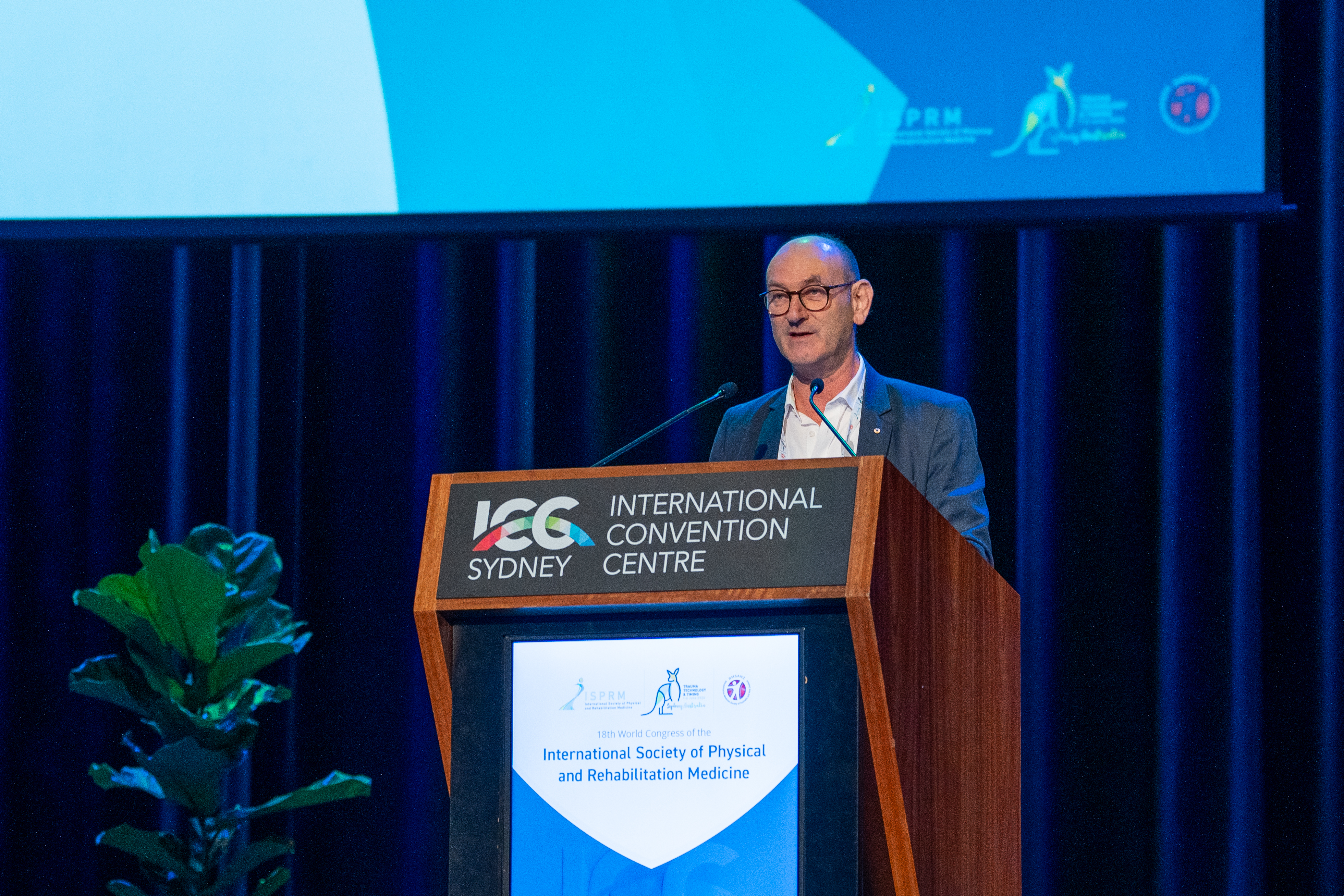 Bid Leader Campaign Steven Faux Presenting ICC