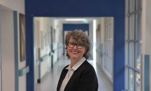 A portrait of Cathryn Cox